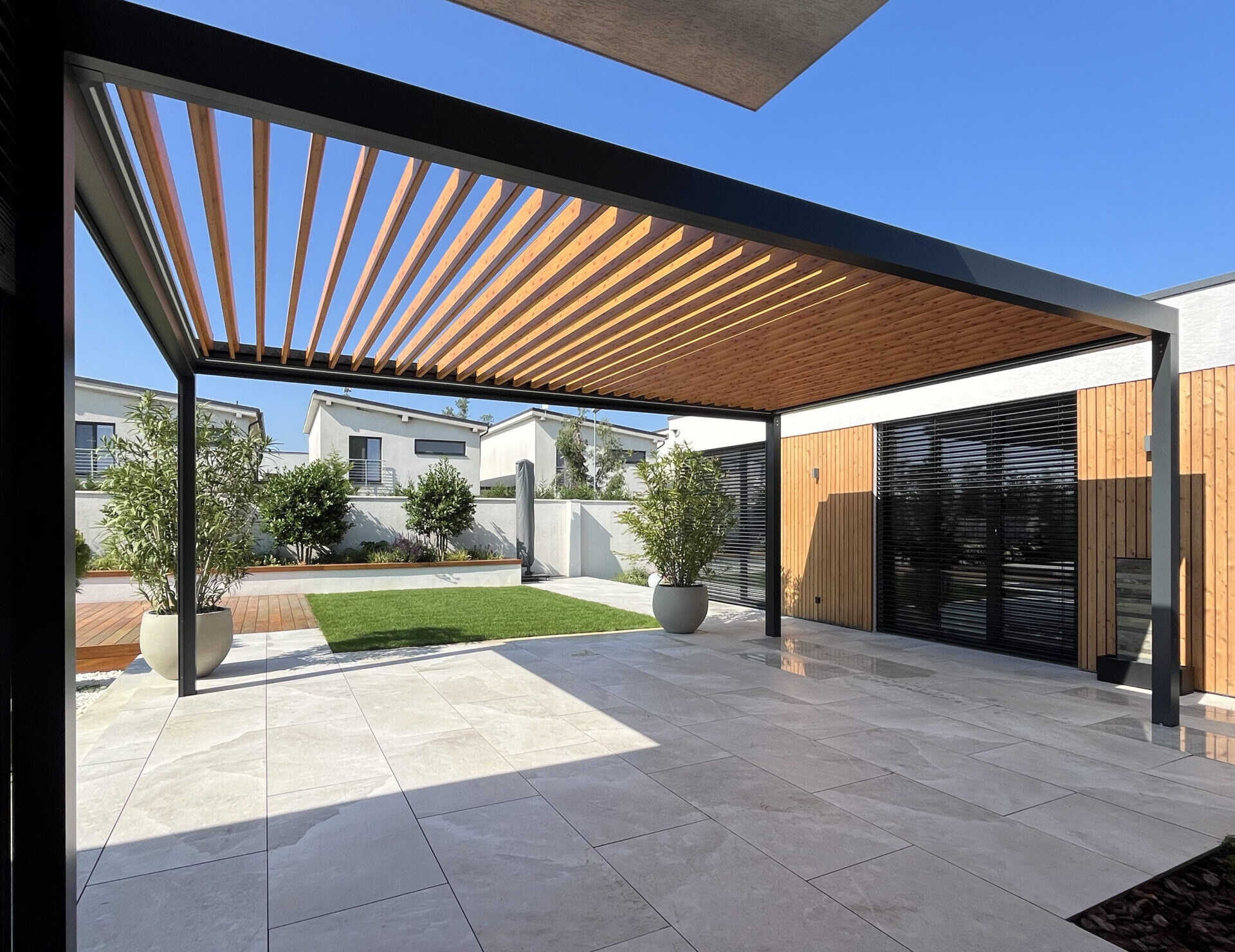bioklimaticka pergola